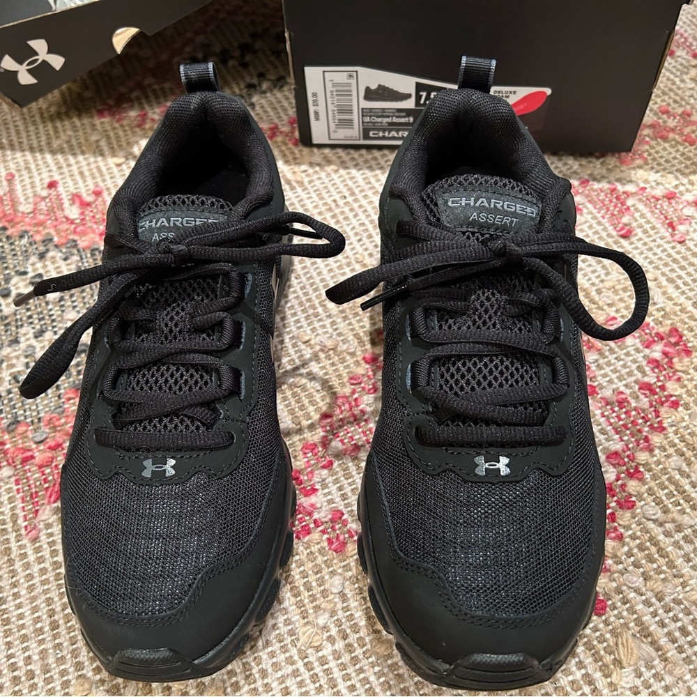 Under Armour Running Shoes - Black